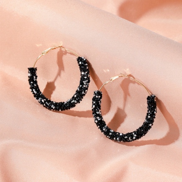 Jewelry - 🖤 Rhinestone hoop earrings (Black) ✨